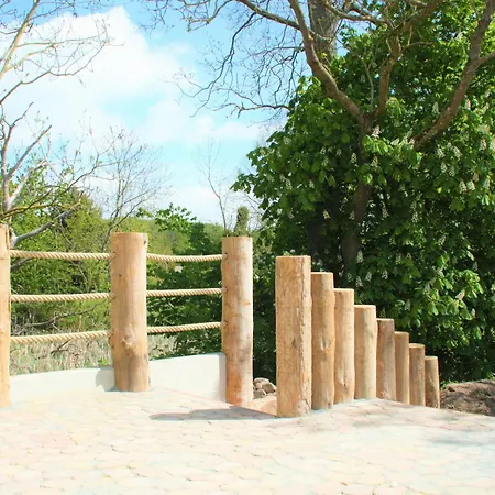 Idyllic By The Castle Pond In Gorow Nyaraló Satow